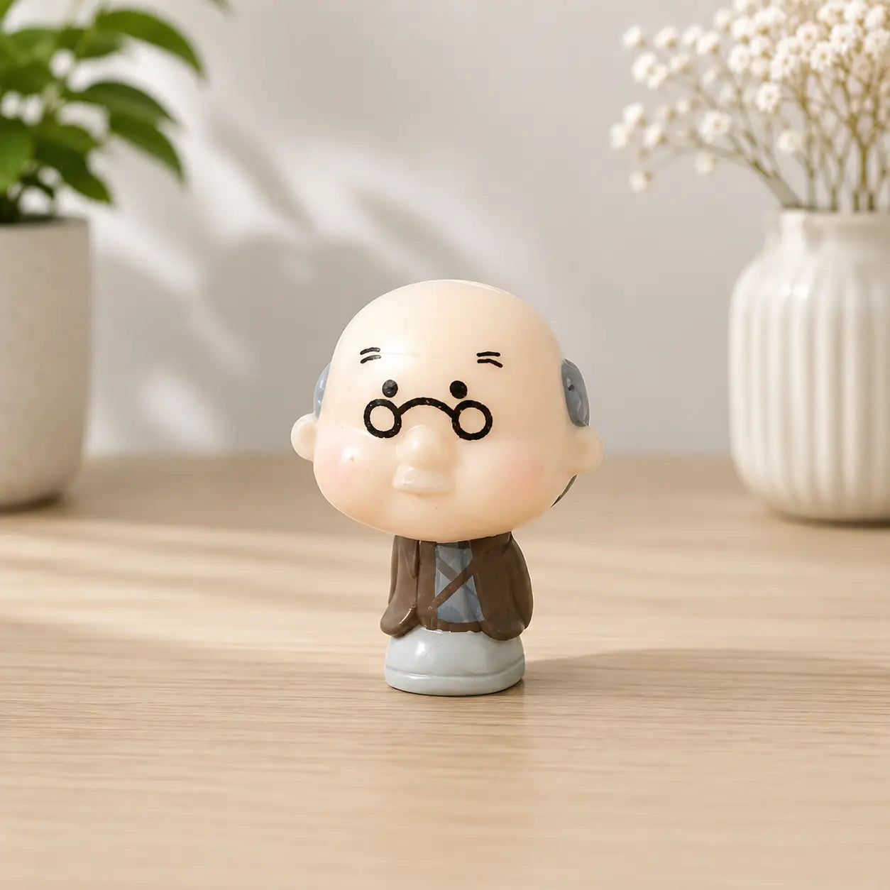 Grand Parent 1 Pair Miniature