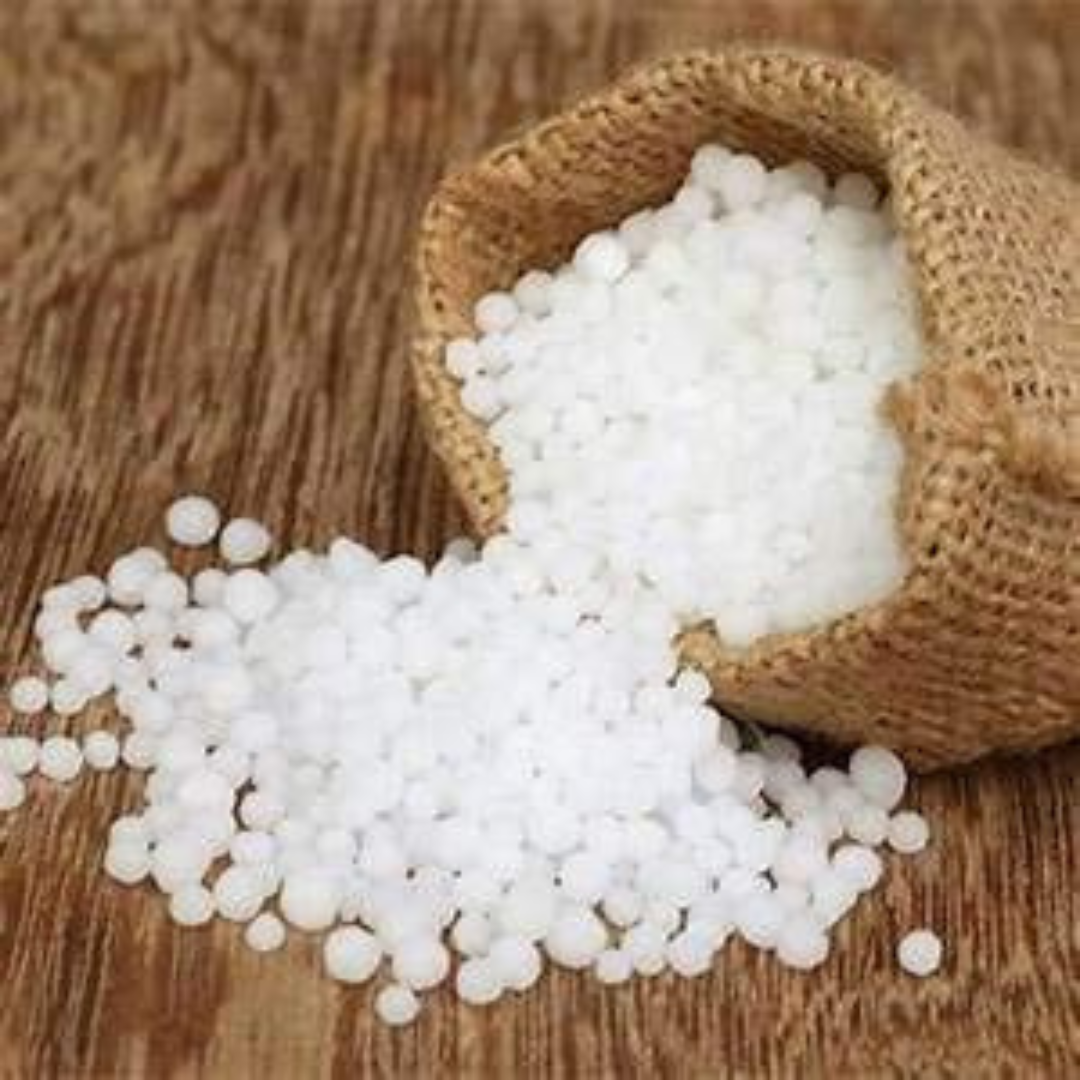 UREA Fertilizer ( 10 g )